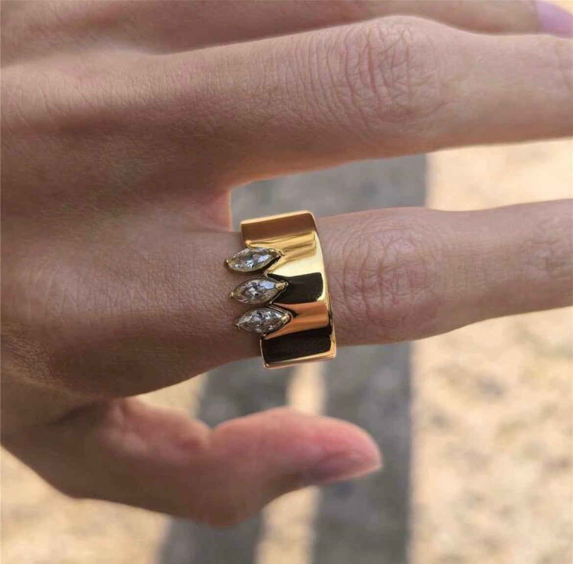 The Elara Ring