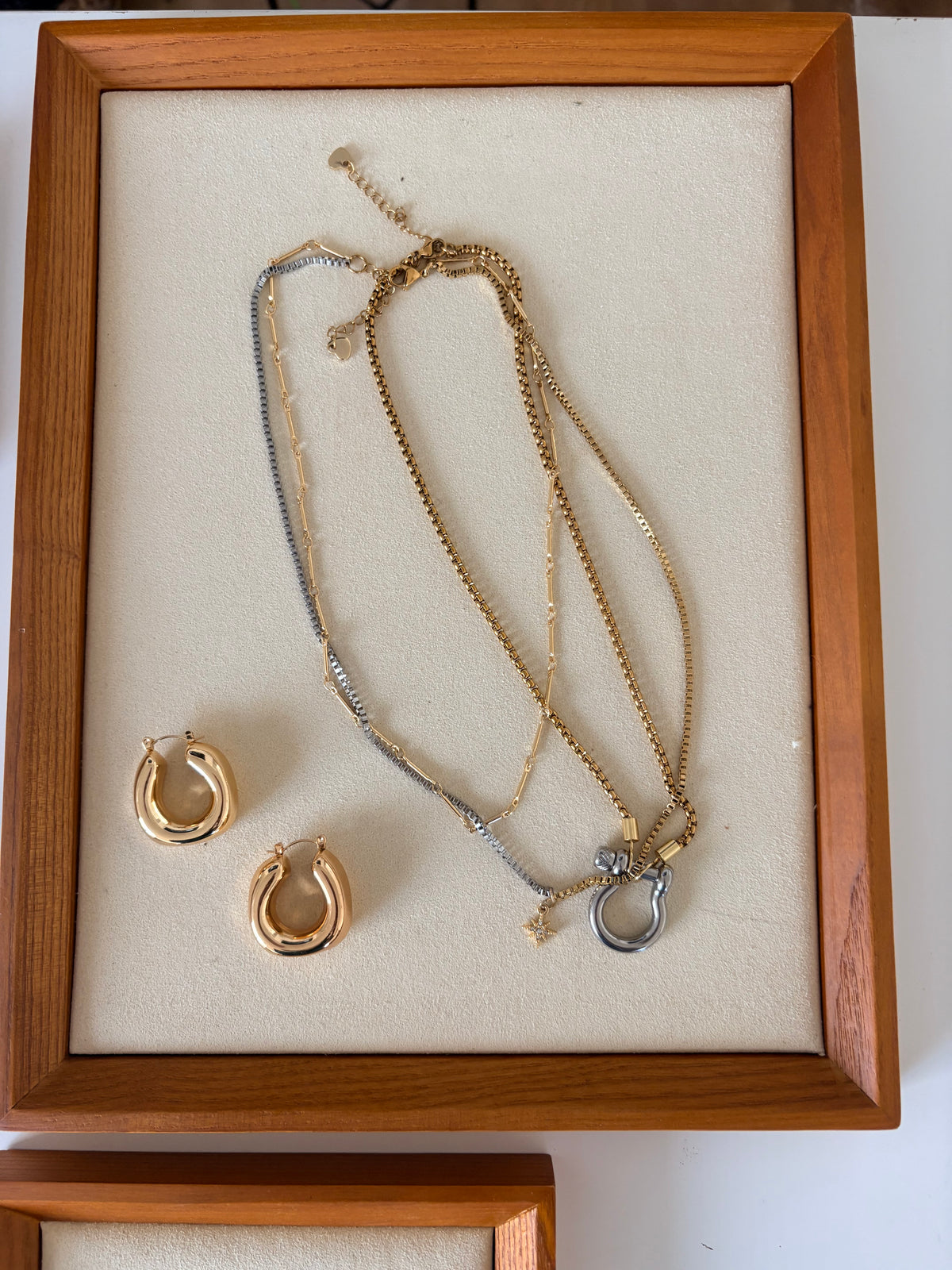 Virtual Jewelry Edit