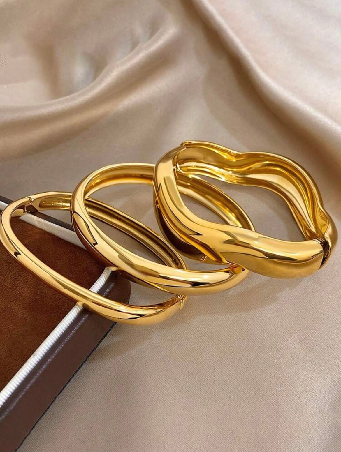 The Sculpt Bangles